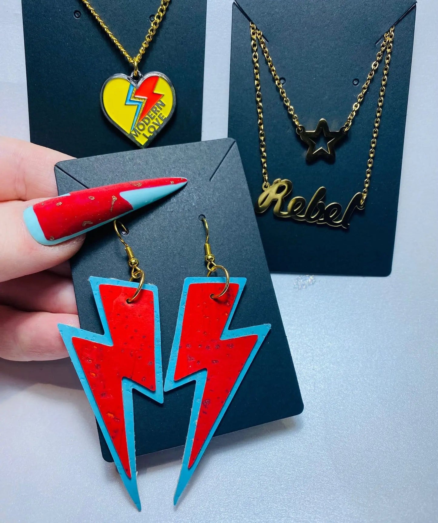 Bowie cork lightning bolt earrings - Trend Tonic