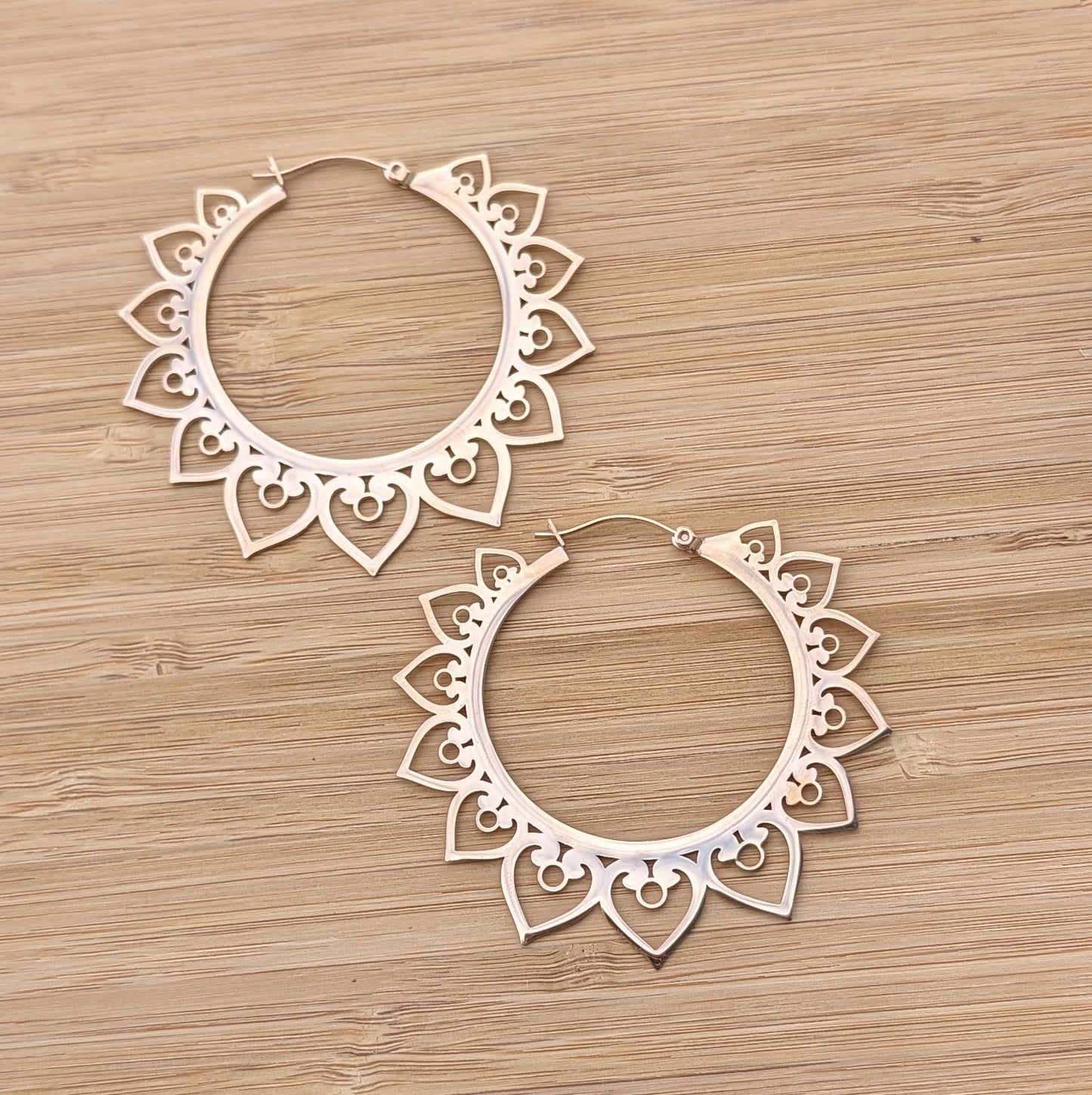 Heart sunbeam hoop earrings - Trend Tonic