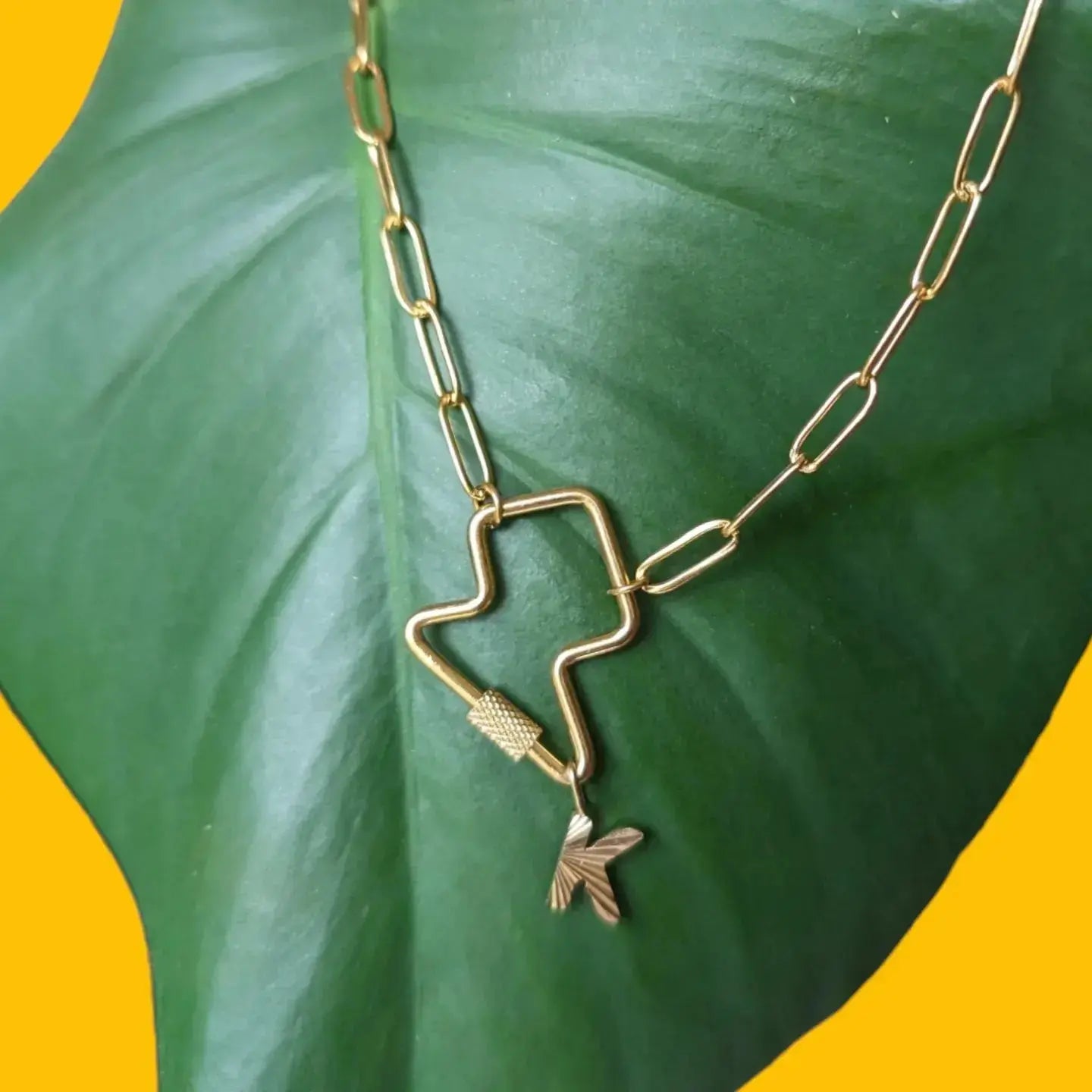 Lightning bolt charm collector necklace - Trend Tonic