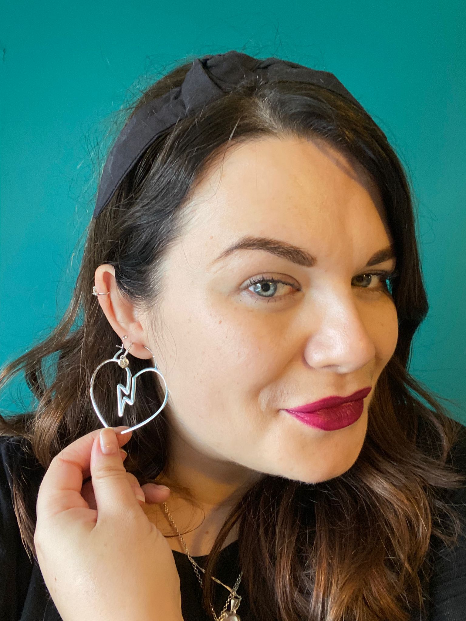 Love struck heart hoop earrings - Trend Tonic