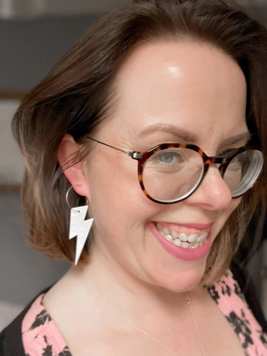 Metallic silver cork lightning bolt hoop earrings - Trend Tonic