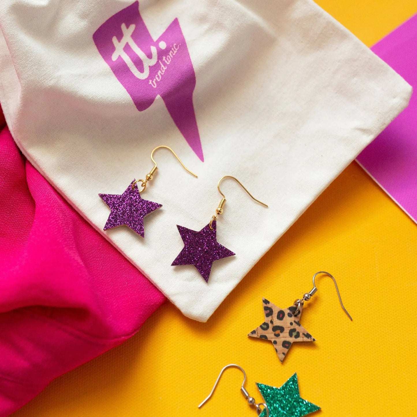 Mini glitter star earrings - Trend Tonic