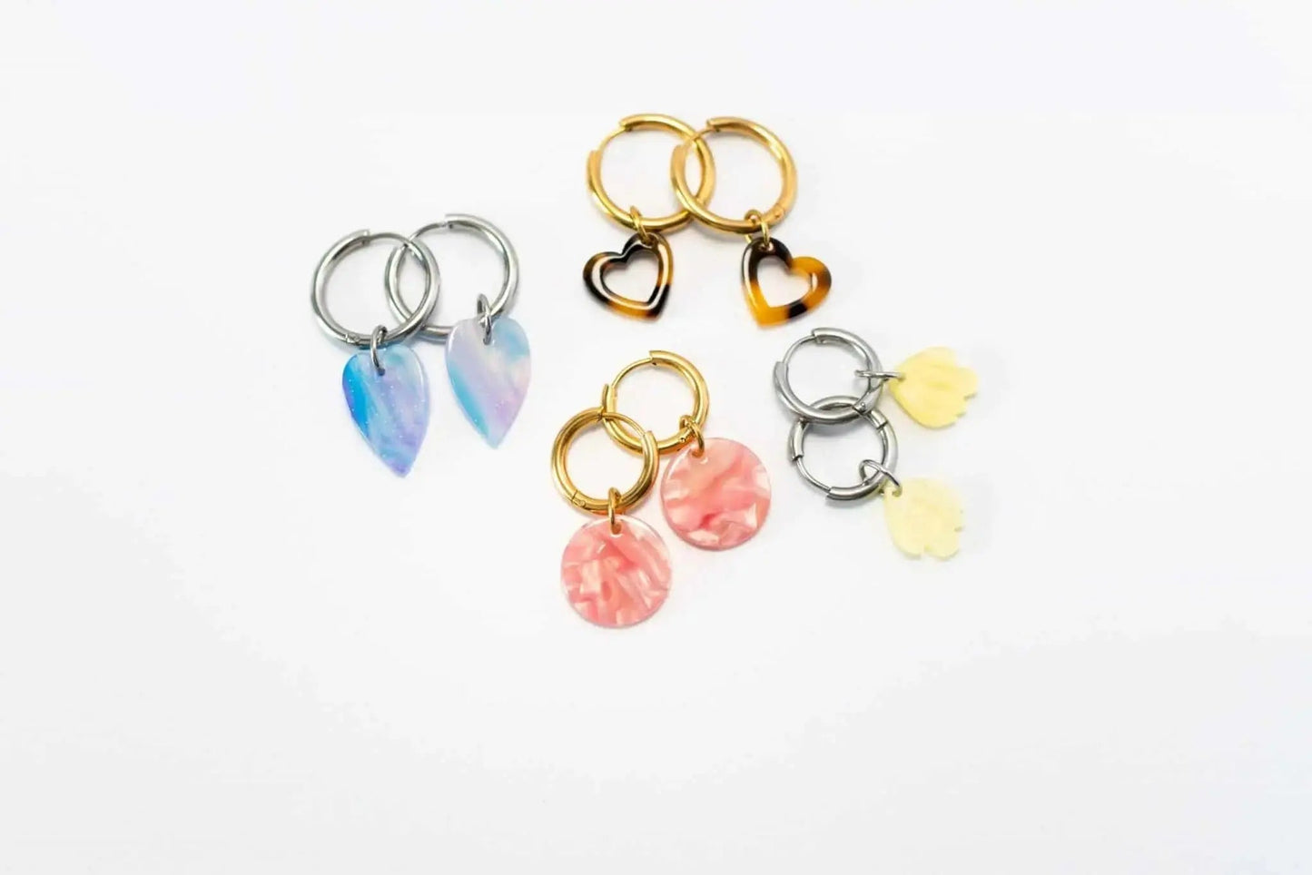 Mix and match colourful charms - Trend Tonic